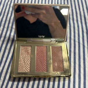 Tarte highlighter and blush glamazon